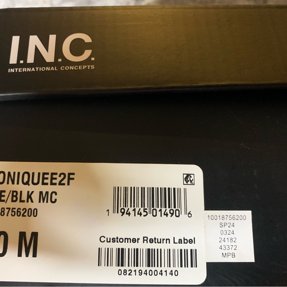 INC International Concepts Black Footwear - Picture 6 of 6
